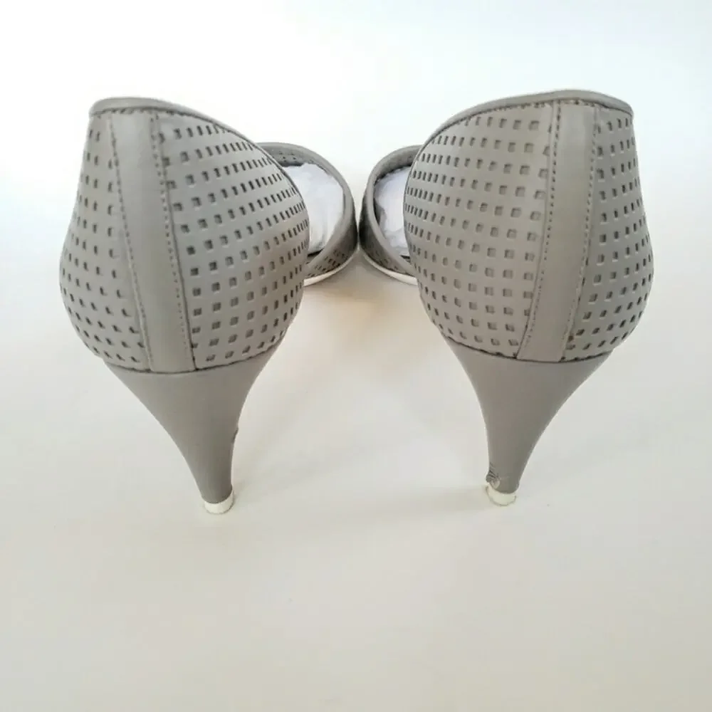 Vince Aurelian Gray Leather D'orsay Heels 10